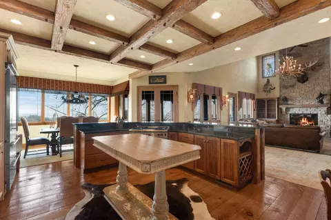 Kitchen - 112 Grand Rdg, Branson, MO 65616 photo 1 of 4