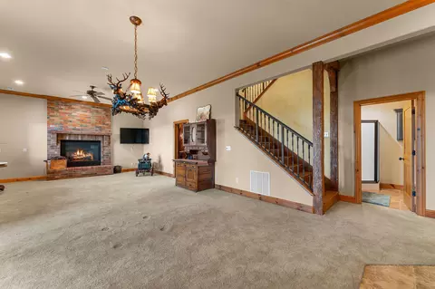 Living - 112 Grand Rdg, Branson, MO 65616 photo 3 of 4