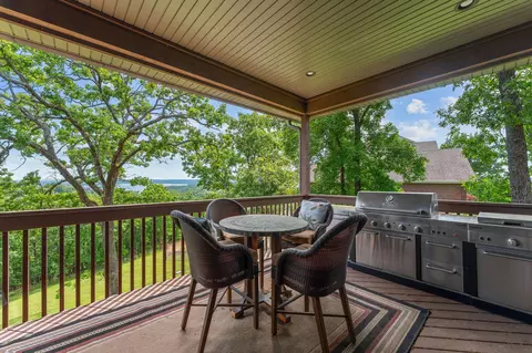Exterior - 112 Grand Rdg, Branson, MO 65616 photo 7 of 13