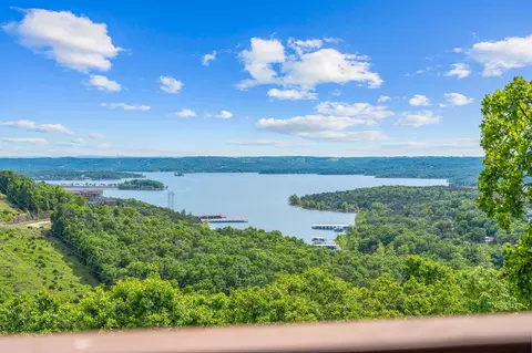 View/Area - 112 Grand Rdg, Branson, MO 65616 photo 1 of 7