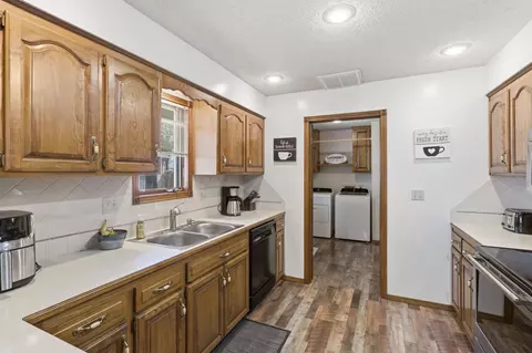 1107 W Crane Dr, Nixa, MO 65714 photo 9