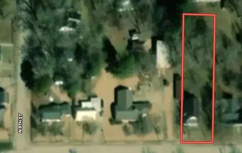 View/Area - 838 Chestnut St, Thayer, MO 65791 photo 1 of 5
