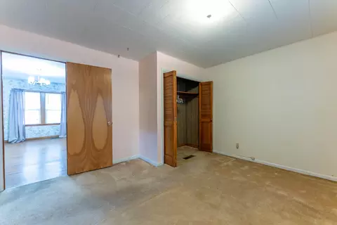 Bedroom - 838 Chestnut St, Thayer, MO 65791 photo 5 of 5