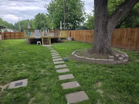 Exterior - 1405 Sheilah Ln, Monett, MO 65708 photo 3 of 15