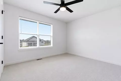 Bedroom - 1365 W Gaslight Dr, Springfield, MO 65810 photo 2 of 13