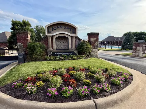Other - 1365 W Gaslight Dr, Springfield, MO 65810 photo 6 of 12