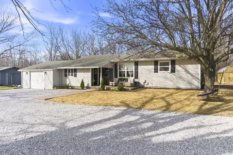 Exterior - 1343 W Tracker Rd, Nixa, MO 65714 photo 2 of 7