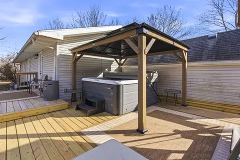 Exterior - 1343 W Tracker Rd, Nixa, MO 65714 photo 4 of 7