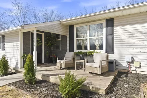 Exterior - 1343 W Tracker Rd, Nixa, MO 65714 photo 3 of 7
