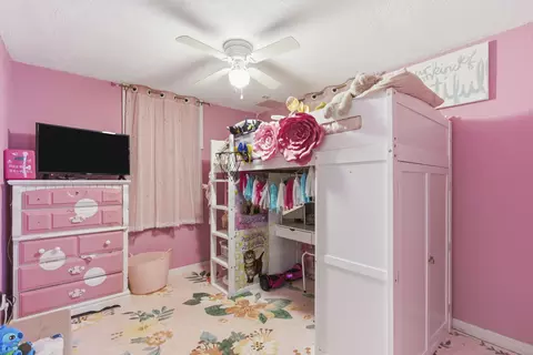 Bedroom - 1343 W Tracker Rd, Nixa, MO 65714 photo 4 of 7