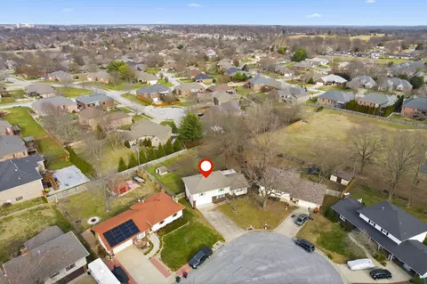 View/Area - 719 E Westchester Ct, Springfield, MO 65810 photo 2 of 6