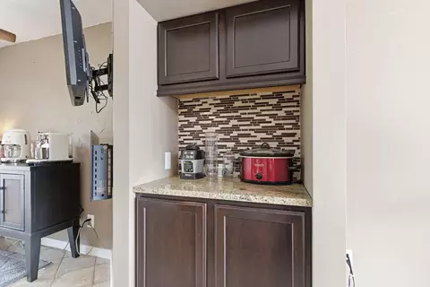 Kitchen - 719 E Westchester Ct, Springfield, MO 65810 photo 1 of 5