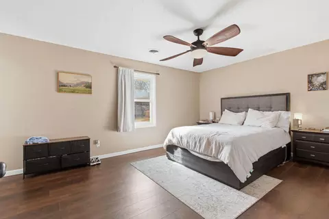 Bedroom - 719 E Westchester Ct, Springfield, MO 65810 photo 1 of 2