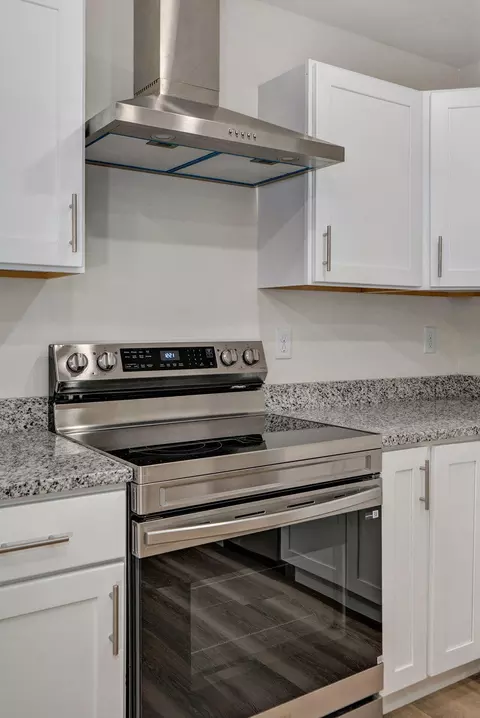 Kitchen - 1115 E Smith St, Springfield, MO 65803 photo 3 of 3