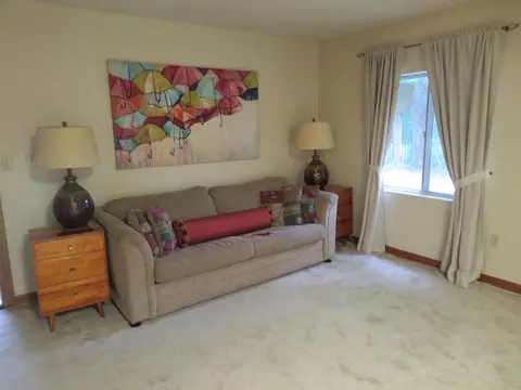 Living - 2421 E Delana St, Springfield, MO 65804 photo 1 of 4