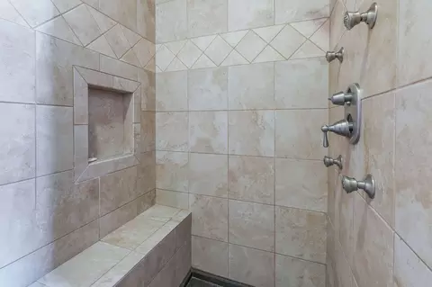 Bath - 2390 State Highway T, Branson, MO 65616 photo 1 of 4