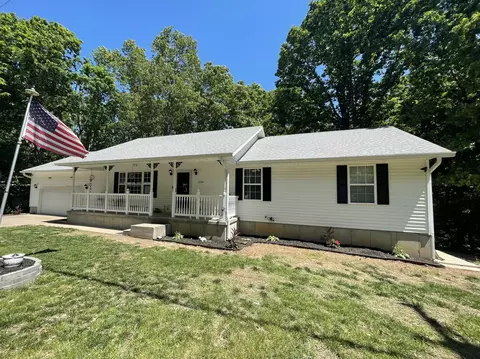 1056 Talking Rocks Rd, Branson West, MO 65737