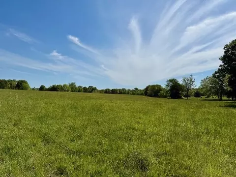 6557 Stoops Rd, Summersville, MO 65571