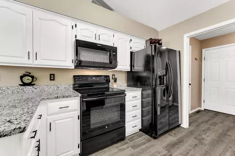 Kitchen - 5118 N 9th St, Ozark, MO 65721 photo 3 of 3