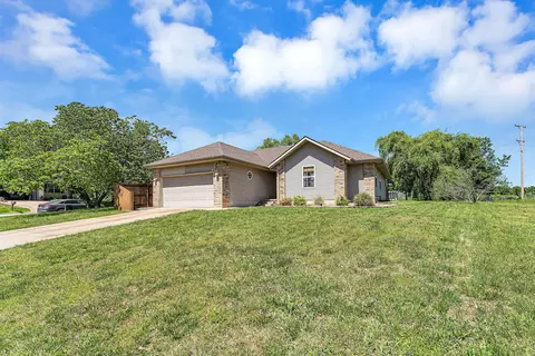 Exterior - 5118 N 9th St, Ozark, MO 65721 photo 7 of 7