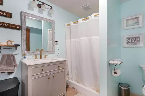 Bath - 4932 E Farm Road 166, Springfield, MO 65809 photo 6 of 7