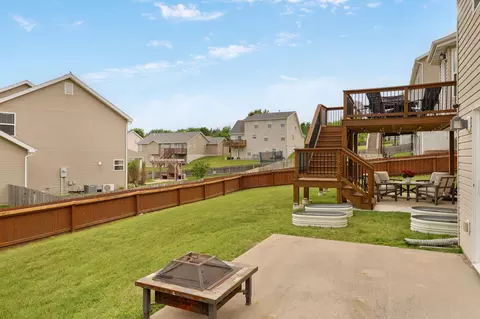 Exterior - 2182 W Drake St, Springfield, MO 65810 photo 8 of 10