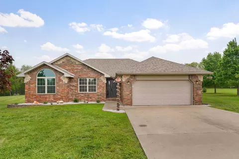 359 Cranbrook Ln, Billings, MO 65610
