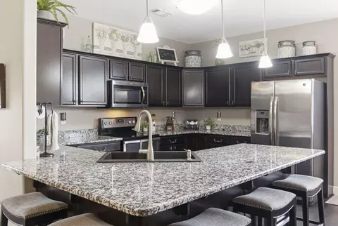 Kitchen - 479 Southview Dr, Branson, MO 65616 photo 2 of 5