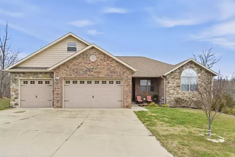 479 Southview Dr, Branson, MO 65616