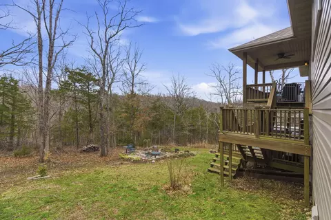 Exterior - 479 Southview Dr, Branson, MO 65616 photo 5 of 10
