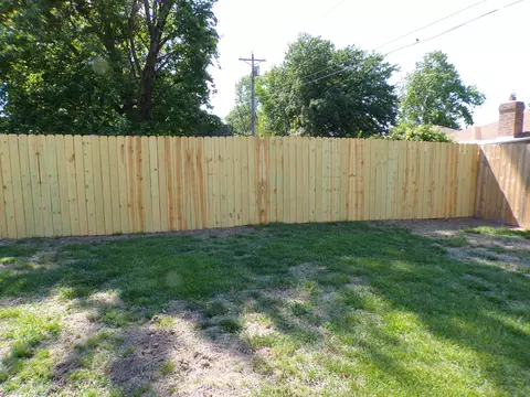 Exterior - 2735 W Westview St, Springfield, MO 65807 photo 4 of 11