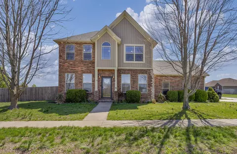 500 Patriot Place Dr, Rogersville, MO 65742