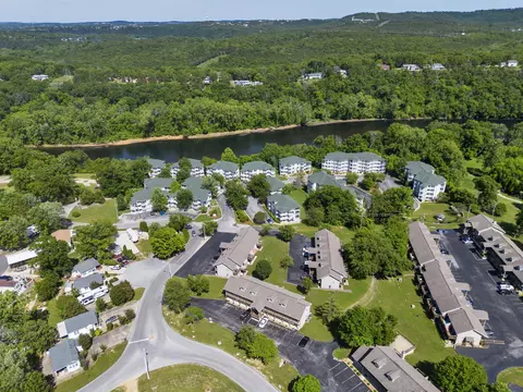 View/Area - 28 Fall Creek Dr #8, Branson, MO 65616 photo 3 of 27