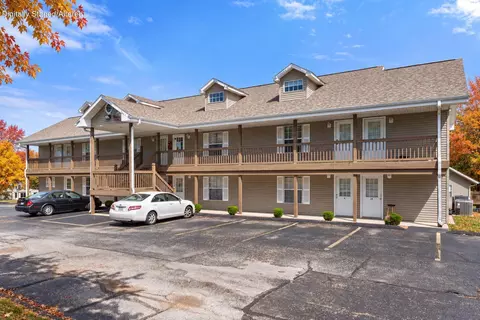 Exterior - 28 Fall Creek Dr #8, Branson, MO 65616 photo 6 of 14