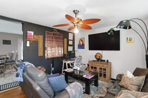 Living - 2804 W Whiteside St, Springfield, MO 65807 photo 2 of 3