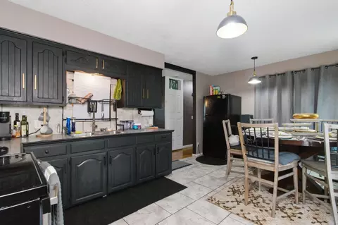Kitchen - 2804 W Whiteside St, Springfield, MO 65807 photo 1 of 3