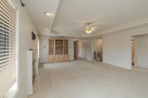 Living - 654656 Pine Ridge St, Marshfield, MO 65706 photo 2 of 9
