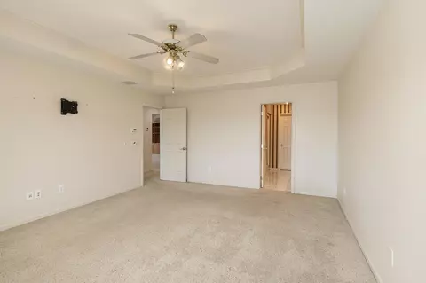 Bedroom - 654656 Pine Ridge St, Marshfield, MO 65706 photo 2 of 9