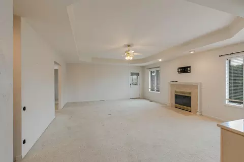 Living - 654656 Pine Ridge St, Marshfield, MO 65706 photo 1 of 9
