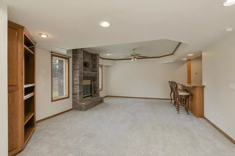 Living - 654656 Pine Ridge St, Marshfield, MO 65706 photo 8 of 9