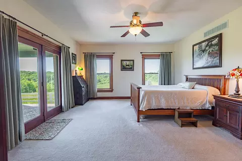Bedroom - 449 Greenway Dr, Galena, MO 65656 photo 7 of 9