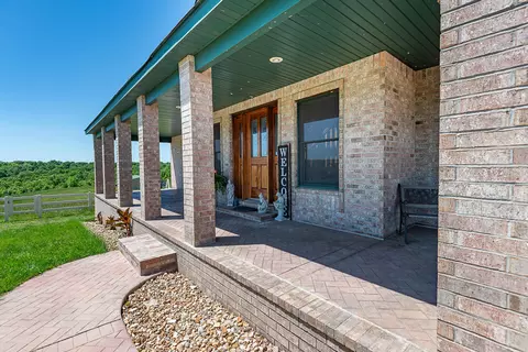 Exterior - 449 Greenway Dr, Galena, MO 65656 photo 3 of 15