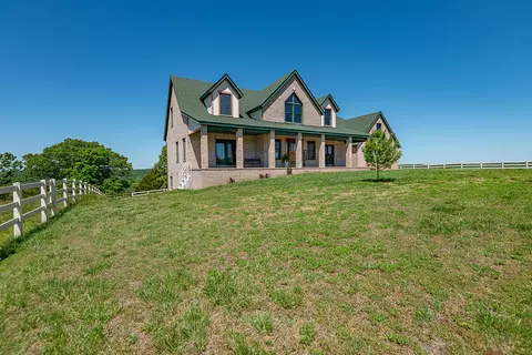 Exterior - 449 Greenway Dr, Galena, MO 65656 photo 2 of 15