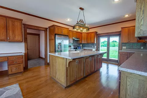 Kitchen - 449 Greenway Dr, Galena, MO 65656 photo 1 of 3