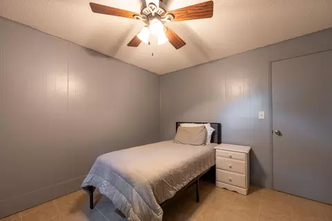 Bedroom - 3032 E Covington St, Springfield, MO 65804 photo 8 of 8