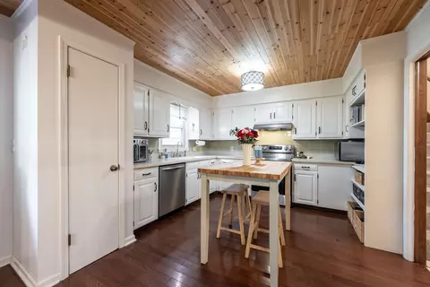 Kitchen - 3032 E Covington St, Springfield, MO 65804 photo 1 of 4