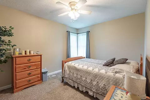 Bedroom - 2161 E Latoka St, Springfield, MO 65804 photo 1 of 2