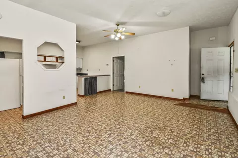 Living - 1194 State Highway Dd, Marshfield, MO 65706 photo 6 of 7