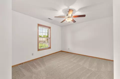 Bedroom - 3322 S Saratoga Ave, Springfield, MO 65804 photo 8 of 9