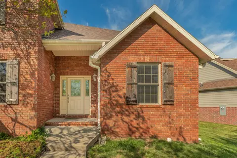 Exterior - 3322 S Saratoga Ave, Springfield, MO 65804 photo 5 of 9